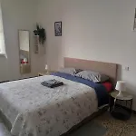 بيت ضيافة Treehouse - Spacious Private In Near Station & Airport *